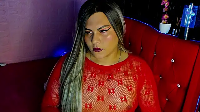 Snapshot of Chloe_Nasty chatting on November 26, 11:06 pm Chloe Nasty online show from November 26, 11:06 pm