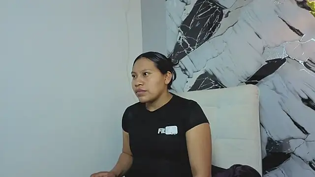 Snapshot of Hanna_Goldenst chatting on November 19, 7:36 pm Hanna Goldenst online show from November 19, 7:36 pm