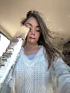 Snapshot of miatate chatting on February 6, 5:27 pm miatate online show from February 6, 5:27 pm