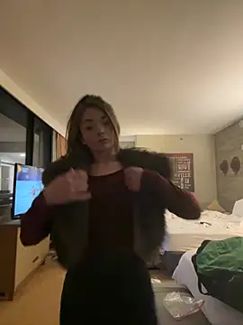 Snapshot of miatate chatting on February 8, 2:48 am miatate online show from February 8, 2:48 am