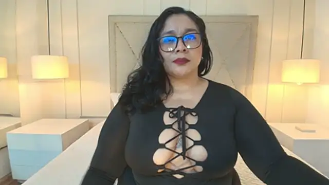 Snapshot of ViickyLee chatting on May 29, 11:41 am ViickyLee online show from May 29, 11:41 am