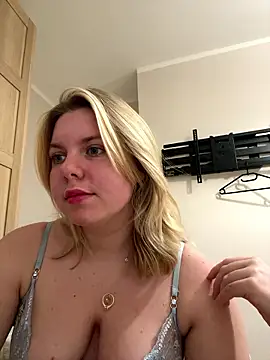 Nallinee online show from January 10, 4:42 pm