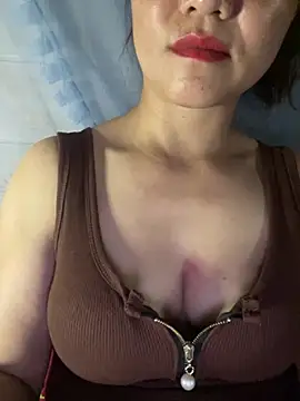 Diana-sexyy online show from March 29, 6:02 am