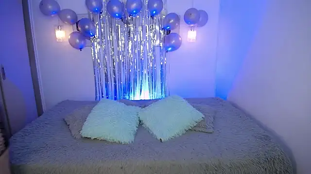 selene rouse  online show from March 10, 4:28 am