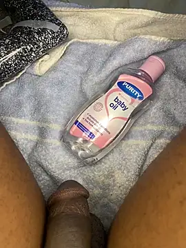 Snapshot of Sensational_grip chatting on February 8, 7:34 am Sensational grip online show from February 8, 7:34 am