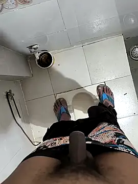 Ritik143jhil online show from November 17, 12:11 pm