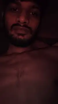 Snapshot of Ritik143jhil chatting on May 15, 7:32 pm Ritik143jhil online show from May 15, 7:32 pm