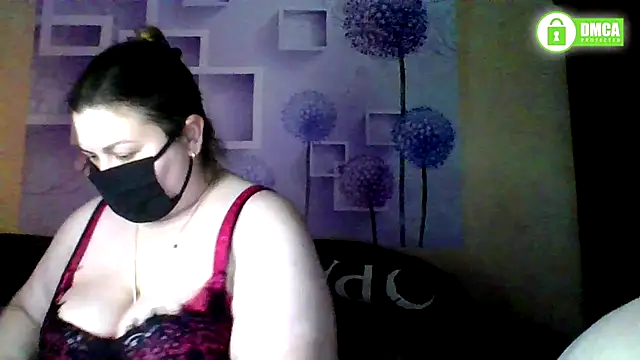 honey sweet couple online show from January 18, 5:50 pm