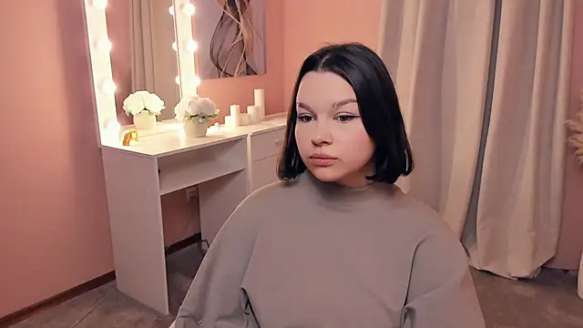 Snapshot of IrmgardBuzard chatting on November 15, 9:50 am IrmgardBuzard online show from November 15, 9:50 am