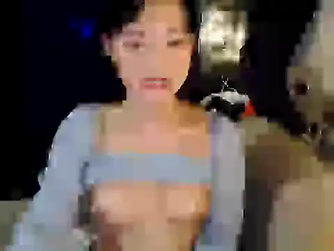 Snapshot of wild_tamarra chatting on July 6, 9:17 am wild tamarra online show from July 6, 9:17 am