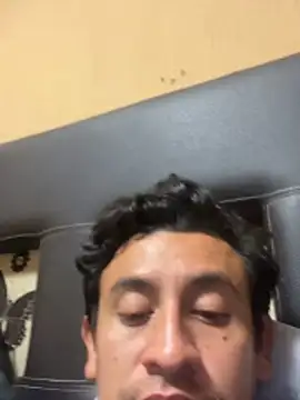 Snapshot of manrrique4567 chatting on February 14, 4:42 am manrrique4567 online show from February 14, 4:42 am