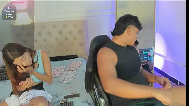 Snapshot of nicolvibes_212 chatting on February 26, 10:20 pm nicolvibes 212 online show from February 26, 10:20 pm