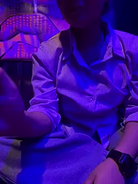 Snapshot of Mehboob_Khan11 chatting on February 23, 10:56 am Mehboob Khan11 online show from February 23, 10:56 am