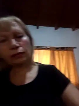 Snapshot of SexyMilf1211 chatting on April 21, 6:23 pm SexyMilf1211 online show from April 21, 6:23 pm