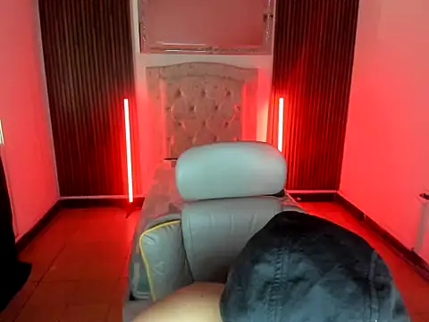 pablo prada online show from November 19, 6:52 pm