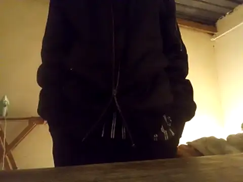 ZucCocDope11 online show from May 19, 12:49 am