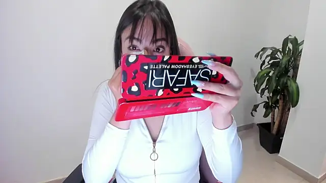 SOFIA SWEETT22 online show from March 6, 2:13 pm