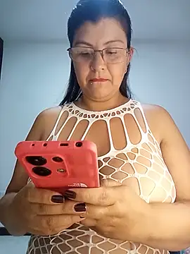 CelesteAlvarez1989 online show from August 5, 3:42 am
