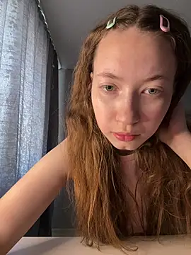 Holy Poly online show from March 31, 5:19 am