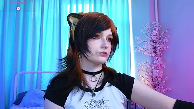 vronnier online show from May 23, 4:22 pm