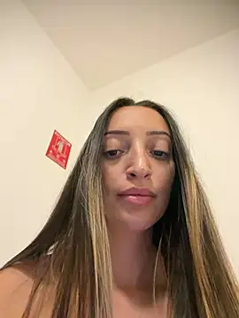 Snapshot of BelleRune chatting on July 2, 10:16 pm BelleRune online show from July 2, 10:16 pm