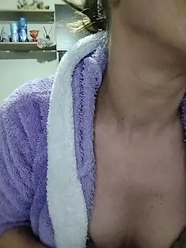 Snapshot of CrazyMaya39 chatting on June 14, 8:55 pm CrazyMaya39 online show from June 14, 8:55 pm