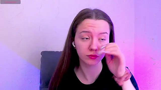 BellaVelure6767 online show from April 16, 2:56 am