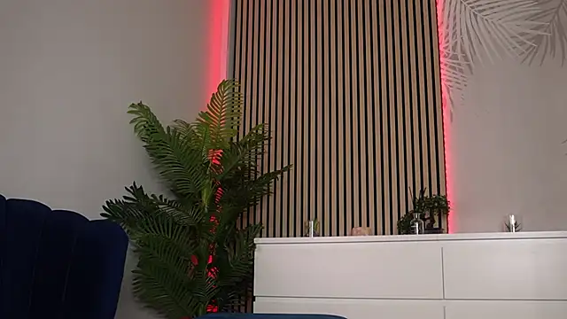 Miss Denisse online show from November 28, 8:33 pm