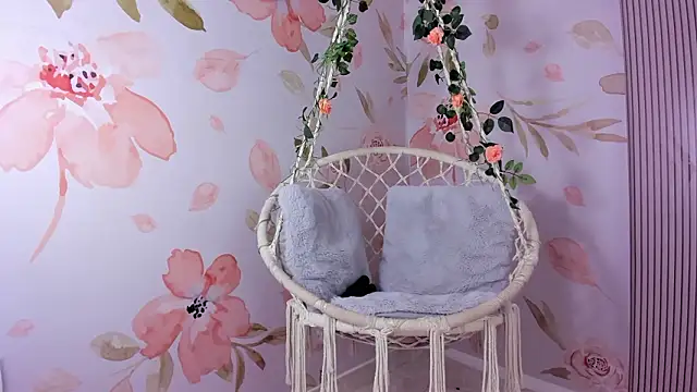 arietta skinny online show from February 1, 12:04 pm