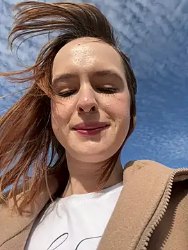 hani obsessed online show from February 7, 10:41 am