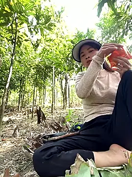 pitty mymi online show from February 27, 7:41 am