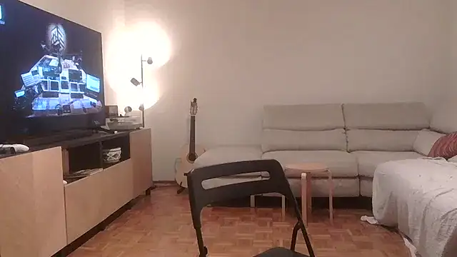 Snapshot of Ilsexyvizietto chatting on February 24, 9:13 pm Ilsexyvizietto online show from February 24, 9:13 pm