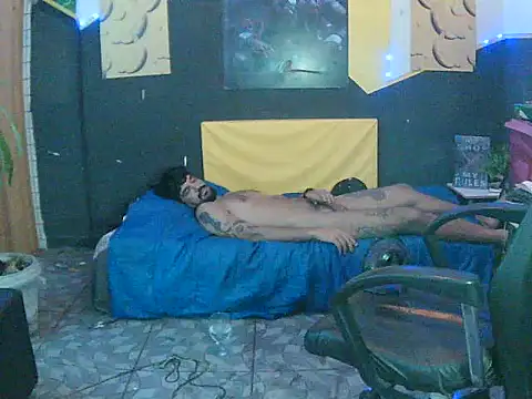 Snapshot of xxxbananaboy chatting on November 15, 6:33 am xxxbananaboy online show from November 15, 6:33 am