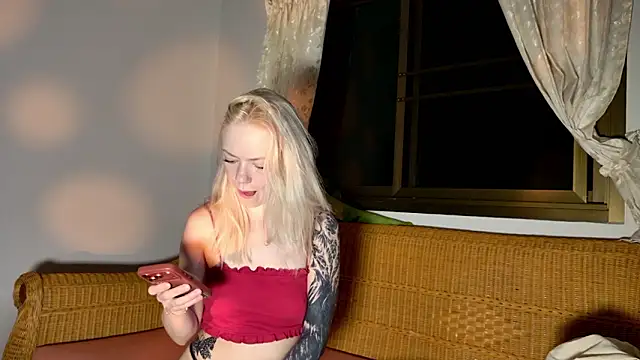 jane-booblegum online show from March 9, 10:03 pm