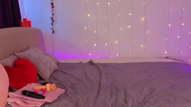 GiannaSky online show from February 27, 8:03 am