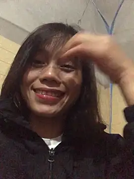 Snapshot of Trangbabylove chatting on November 15, 1:18 pm Trangbabylove online show from November 15, 1:18 pm