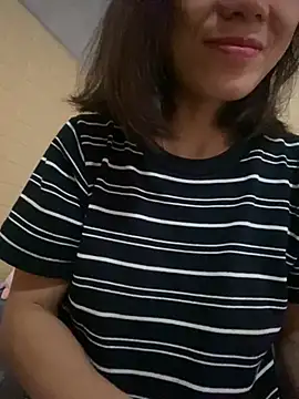 Trangbabylove online show from July 10, 3:33 am