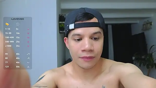 Snapshot of MarcoKostov chatting on March 25, 5:13 am MarcoKostov online show from March 25, 5:13 am