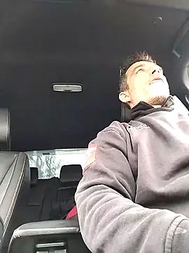 Snapshot of platone09 chatting on March 21, 3:37 pm platone09 online show from March 21, 3:37 pm