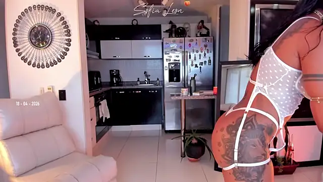 sofiasexhot online show from April 18, 1:04 pm