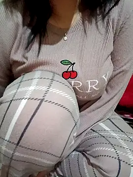 Snapshot of Maryam89six chatting on January 17, 11:41 pm Maryam89six online show from January 17, 11:41 pm