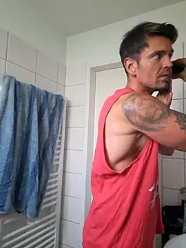 Mystery Mark online show from April 6, 5:47 pm