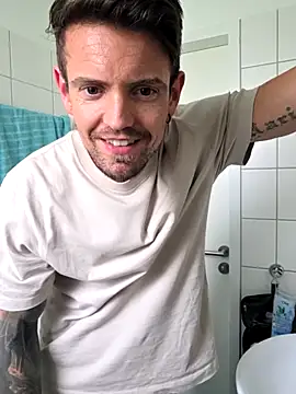 Mystery Mark online show from April 10, 4:33 pm