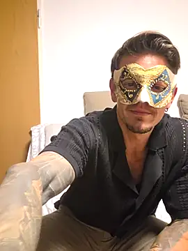 Snapshot of Mystery_Mark chatting on April 25, 7:55 pm Mystery Mark online show from April 25, 7:55 pm