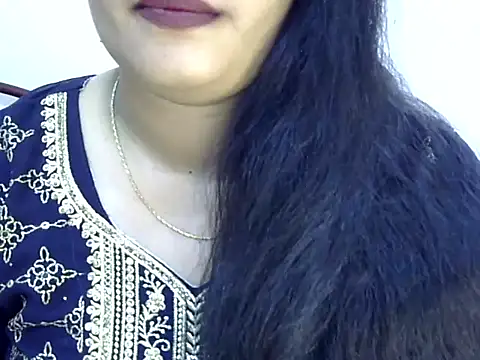 Muskan Jha online show from May 18, 2:07 am