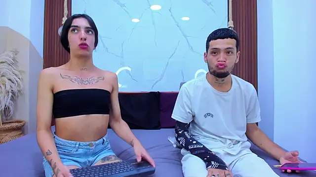 Loversinfire2 online show from April 7, 1:50 am