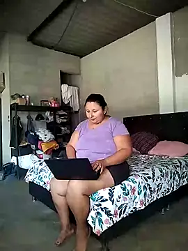 BWW-CINDY11 online show from February 22, 2:15 pm