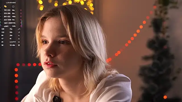 PhillisEsplin online show from December 22, 7:00 pm