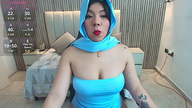 Snapshot of Tahira_bakir chatting on July 8, 3:22 am Tahira bakir online show from July 8, 3:22 am