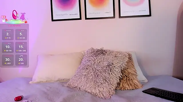 Sofi vega77 online show from March 19, 11:25 am